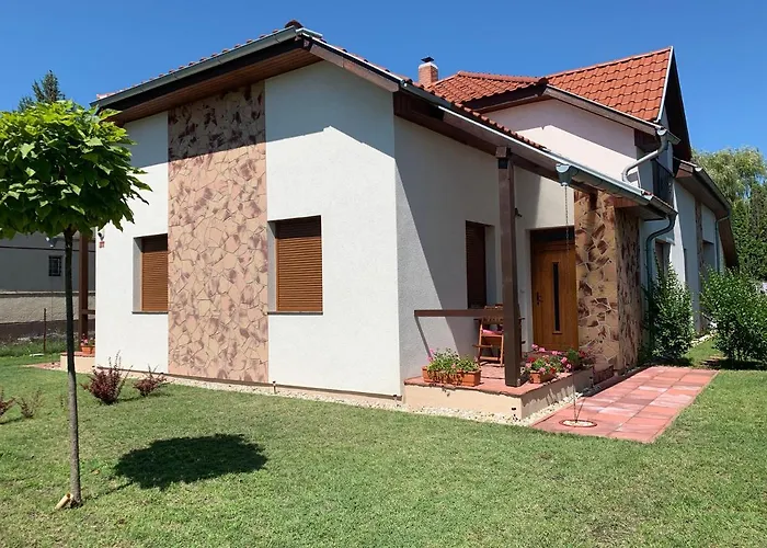 Apartment Laszlo Nyaralohaz