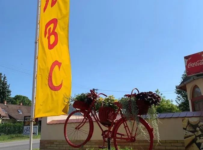 Laszlo Nyaralohaz Apartman Balatonfenyves